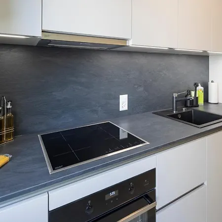 Stayy Bijou Balgrist Nahe Spital - Gratis Parkplatz Zurich Exterior photo